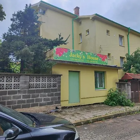 ゲストハウス Jacky's House チェルノモレツ