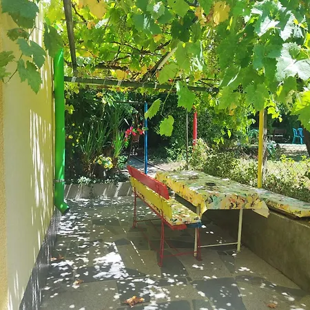 Гостевой дом Jacky's House Черноморец